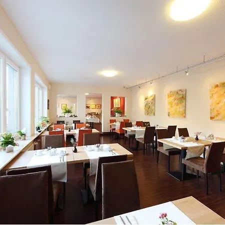 Imperial - Sure Collection By Western Dusseldorf