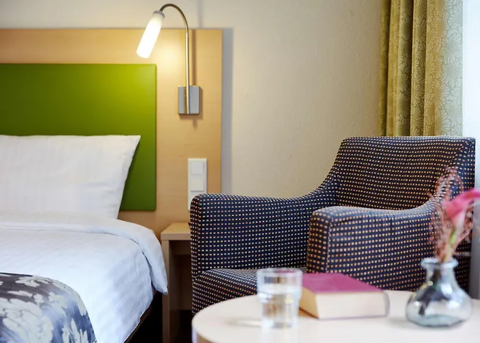 Imperial Superior - Sure Collection By Western 뒤셀도르프