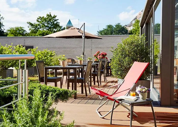 Imperial Superior - Sure Collection By Western 뒤셀도르프